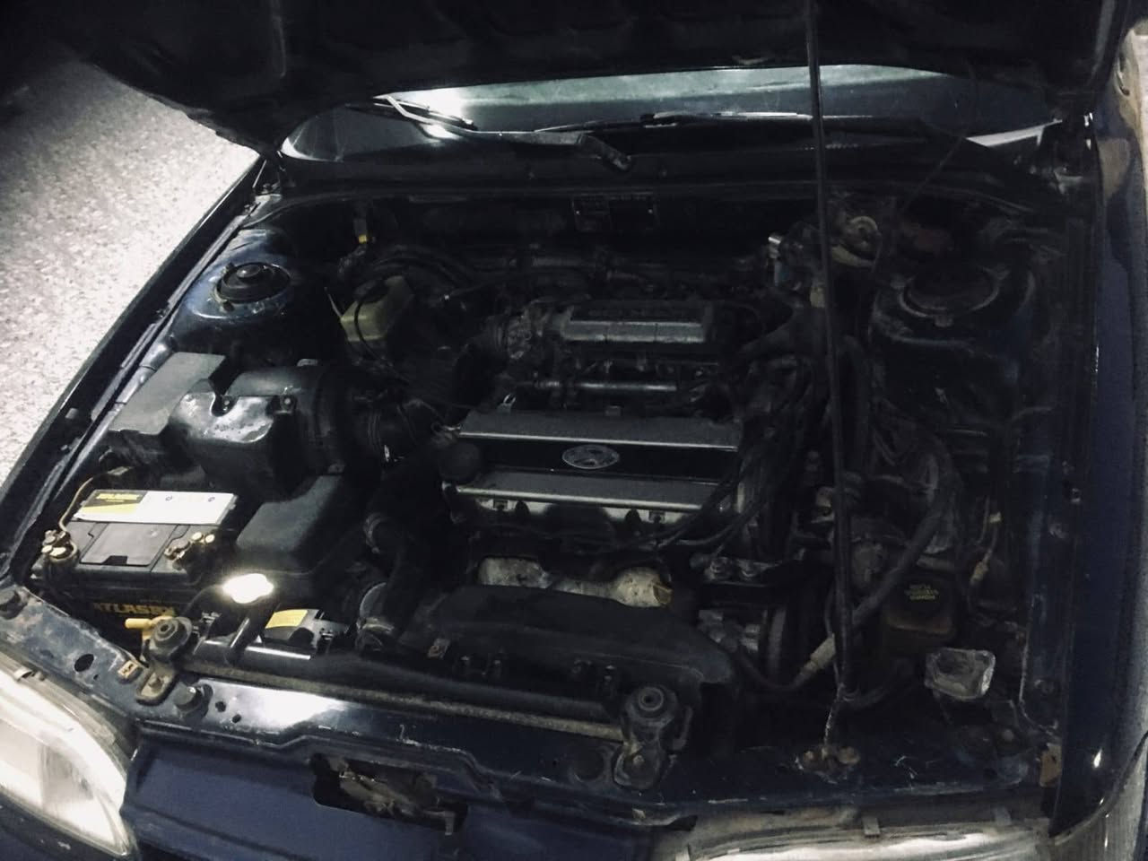 السلام عليكم سوناتا تو موديل 1993 بغداد باسمي   
 مكينه مفتوحه مو مسكر كير خير من الله صدر امامي وخلفي جديد كهربائيات جدد كلهه شغاله تخم تاير  منظومة تبريد جديدة السعر ٤٠ وبيهه مجال 
 (مكان ديالى المقدادية  ***********)
