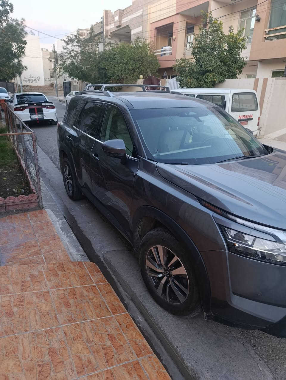 النوع  NISSAN PATHFINDER   SL 

SL 4WD

اللون: 

الموديل : 2024

نوع المحرك : 6 سلندر (3.5L)

السعر:230$ بيها مجال 

عداد المسافه:12 الف مايل 

الضرر: بدون صبغ الخارجي بس اللغد

 رقم نينوا

المواصفات: sl

ستيرن تدفئه
خمس كاميرات (360)
بصمه تشغيل
بصمة اربع ابواب
تشغيل عن بعد 
كشنات تدفئة 
ستيرن تدفئة 
كشنات كهرباء
رادار امامي
رادارات جانبيه
رادار خلفي
حساس خلفي
شاشه كبيرة
مانع انزلاق
كروز سرعه
هاند بريك بصمه
اوتو هولد
نظام ايكو نورمال سبورت
صندوق كهرباء
7 راكب

العنوان : اربیل

للأتصال والأستفسار☎️☎️

***********
