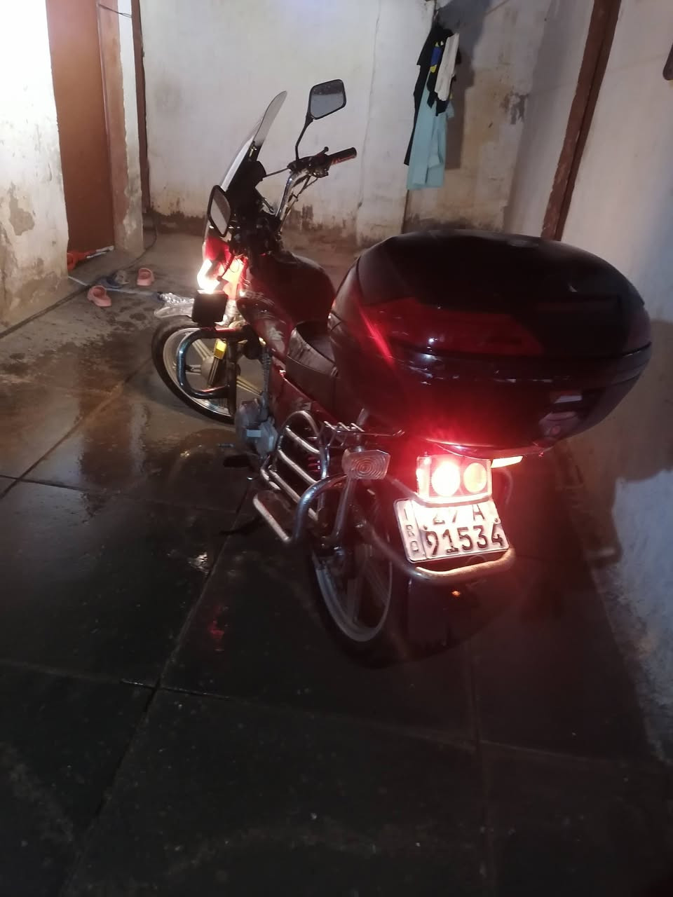 سلام عليكم دراجة فيوم موديل ١٢ رقم انكليزي سنويه ال٣٠ رعيه موجود شرط التحويل تجفيت كامل صار يومين كهرباء شغاله هورن دراجه نضيفه مكان كوت سعر ٨٥٠ وبيه مجال رقم *********** واتساب
