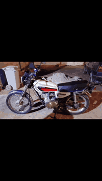 سلام عليكم أيراني 4 كير دراجه تخبل عليه مكينه خرسه بيه نواقص كلش بصيطه ...... سعر 550 وبيه مجال بصيط وخادم اني ***********
