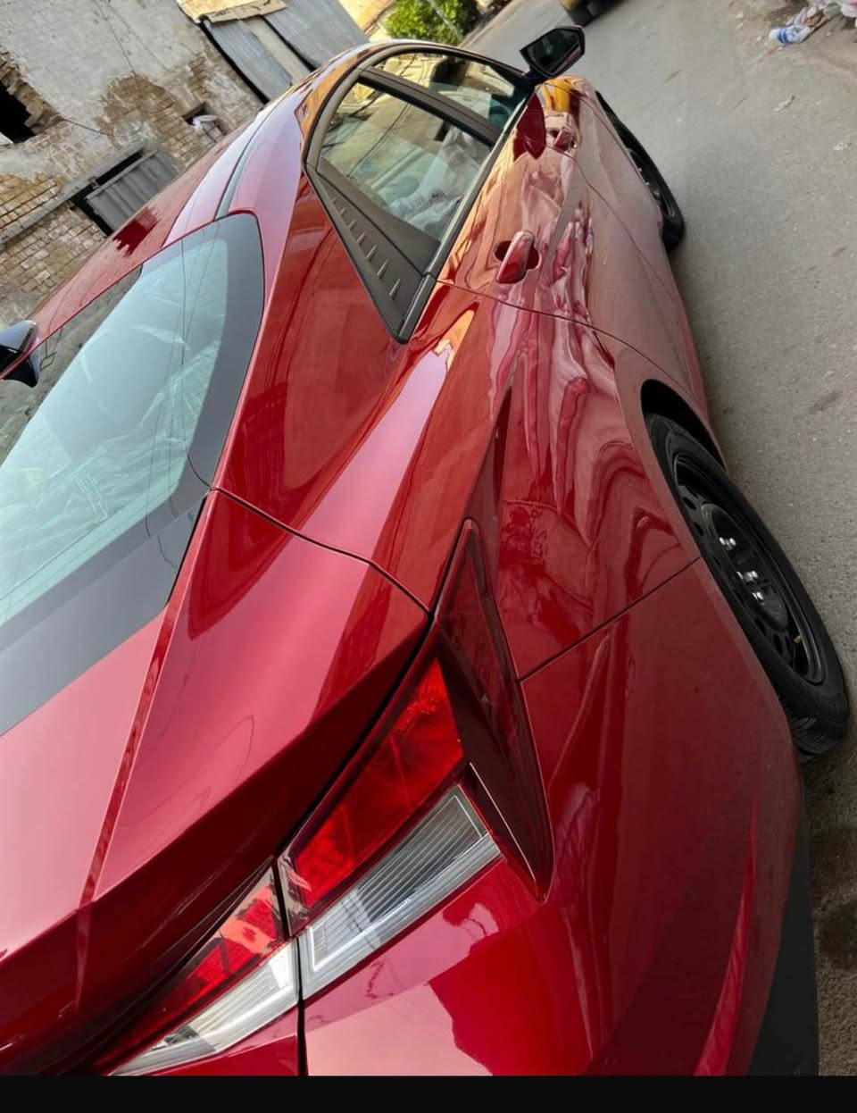 🚗 للبيع: هيونداي - الشكل الجديد
أهم المواصفات:
• المنشأ: مواصفات أمريكية.
• الموديل2023
• الفئة: نص فول (تحكمات ستيرن جهتين، كروز كونترول، شاشة، كاميرا وبصمه ).
• الحالة: السيارة نظيفة جداً وجاهزة من كل النواحي. 
• ⁠ضربته فقط بنيد 
التفاصيل الإدارية والسعر:
• اللوحات: رقم أربيل (تحويل مباشر وبصمة بغداد, العراق


**إذا كنت صاحب هذا الإعلان وتريد حذفه لأي سبب، رجاءا أرسل رسالة إلى الدعم الفني**