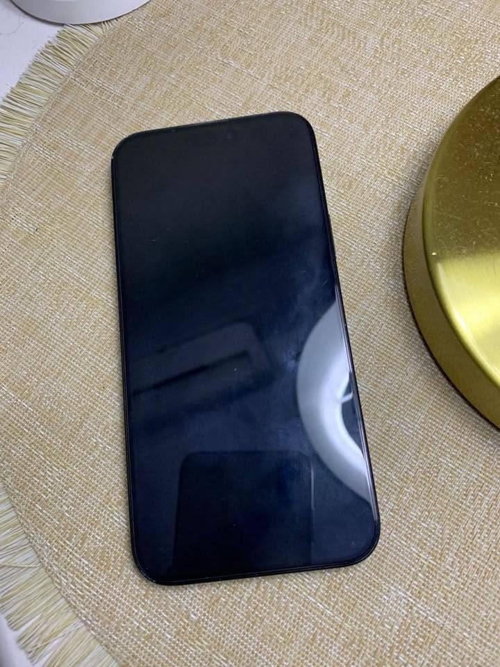 iPhone 15 Plus
مو لعادي ل بلاص حجم جيير
ذاكرة 256 
بطاريه 86 بلاد مشحون 470 
جهاز وتر ما مفتوح ابدد تاخذ من باب لبيت شرط 
النظافه 100/100 
لايوجد اي خلل ب جهاز 
مكاني بغداد 
ملاحظة/ جهاز بدون اغراض 
السعر(700) وبيه مجال حك الجيه 
***********
لو مرواس ب14برو ماكس ما مفتوح
