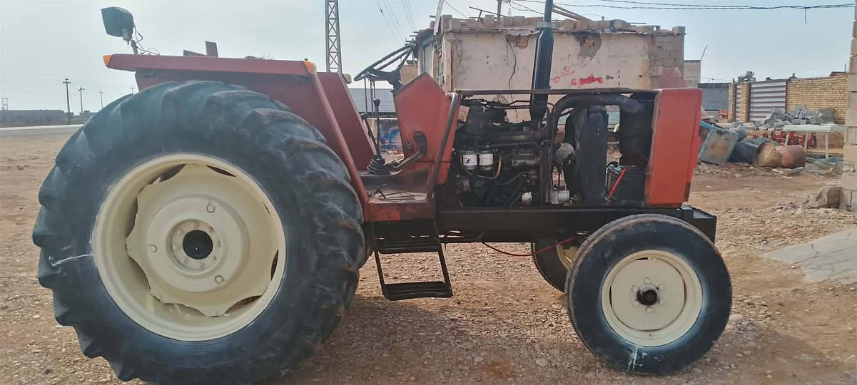 مكينه فيات حجم 780موديل 82////***********العنوان ديالى بلدروز مكلف بل نشر
