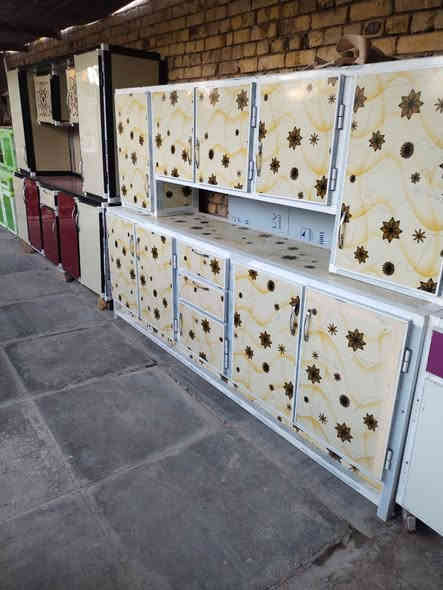 السلام عليكم كاونترات مستخدمات السعر على رقم التلفون ***********
