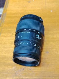 عدسة نيكون • ٧٠-٣٠٠ • جديد