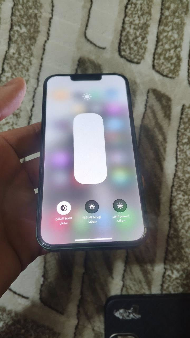 ايفون 13 عادي وتر بروف ابد مداخل صيانه
كلشي موضح بالصور وللعلم اللزكه مفطوره شويه من جوه مو الشاشه 
نضيف حيل 
سعر450 مجال قليل مو شراي عفيه لا تتعبني
***********
الرمادي تأميم
