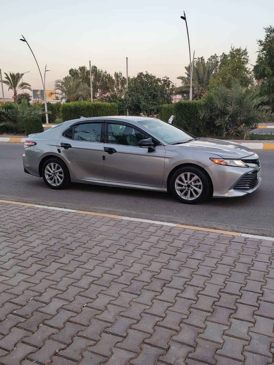 سلام عليكم كامري موديل 2018 أمريكي سعر 153فول مواصفات من عده الفتحه الفئه مالتها XLE صبغ بس بنيد بدون دواخل مكينه وكير وتبريد وتخم تاير وصدر كله شرط تحويل ثاني يوم سياره كلش جديده
السياره باسامينه ثاني يوم تحويل 
العنوان تكريت 
***********
سلام عليكم كامري موديل 2018 أمريكي سعر 153فول مواصفات من عده الفتحه الفئه مالتها XLE صبغ بس بنيد بدون دواخل مكينه وكير وتبريد وتخم تاير وصدر كله شرط تحويل ثاني يوم سياره كلش جديده
