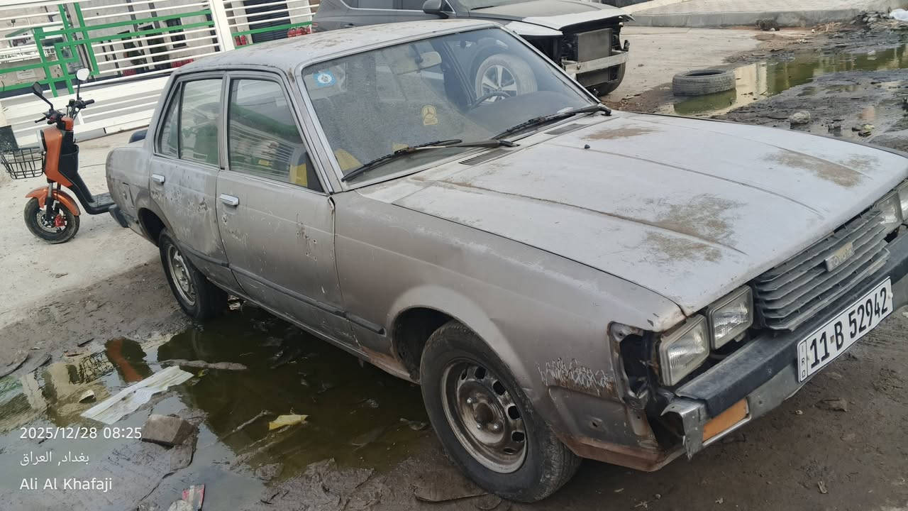 كرونه 1982 للبيع سعره 25 ورقه وبيه مجال مكانه بغداد ***********
