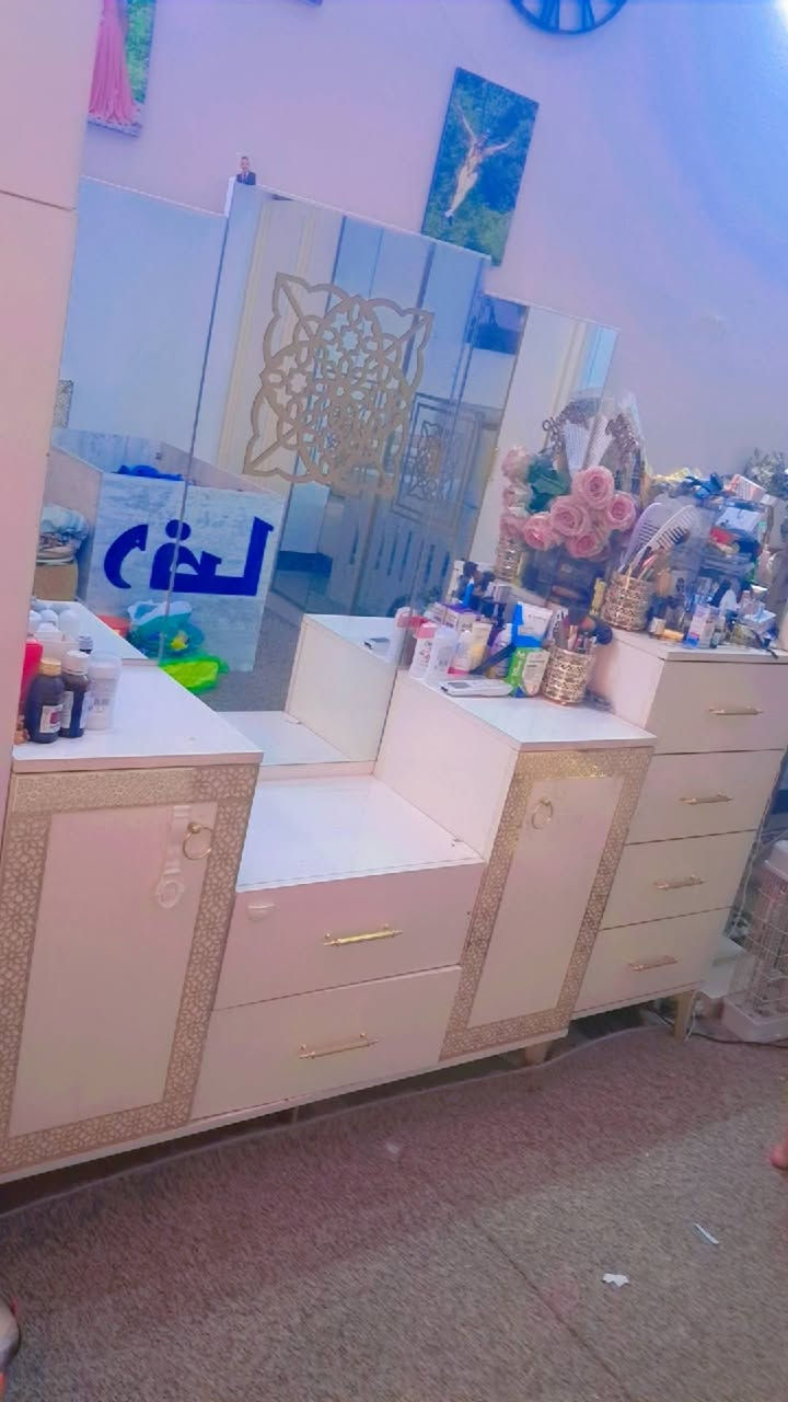 غرفه نوم تركيه.....٩..... قطع نظيفه سريرها مخزن مكاني بغداد العطيفيه قرب جامع براثا السعر 450وبي مجال


**إذا كنت صاحب هذا الإعلان وتريد حذفه لأي سبب، رجاءا أرسل رسالة إلى الدعم الفني**