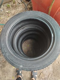 اطارات للبيع القياس موجود بالصور نظيفات السعر٥٠