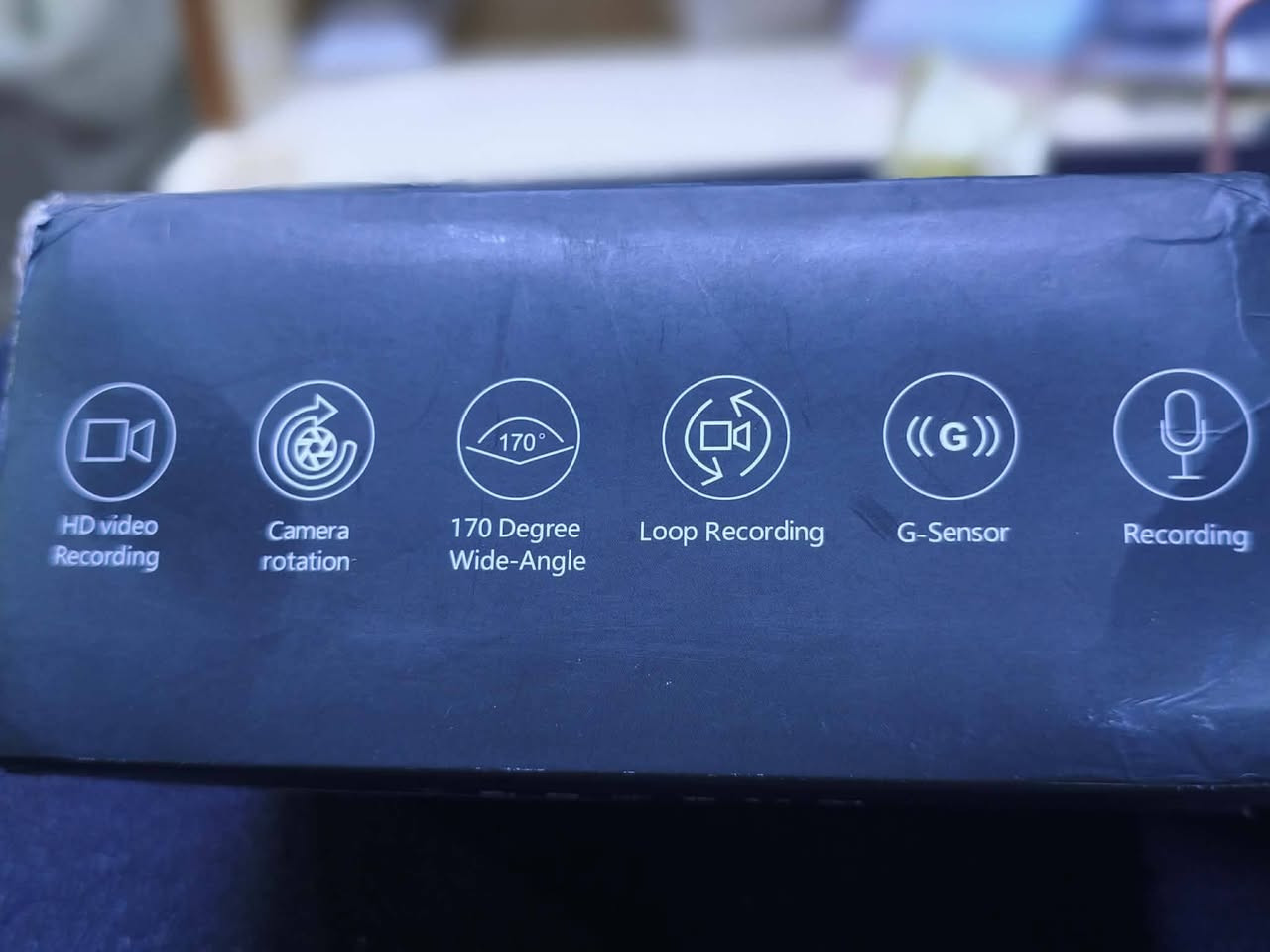 📷 دقة التصوير: 1080p Full HD للكاميرا الأمامية
🎥 عدستين (Dual Lens): أمامية + خلفية للتصوير داخل أو خلف السيارة
🔁 تسجيل حلقي (Loop Recording): يمسح القديم تلقائياً ويخزن الجديد

🚗 حساس حركة / G-Sensor: يخزن الفيديو تلقائياً عند الصدمة


**إذا كنت صاحب هذا الإعلان وتريد حذفه لأي سبب، رجاءا أرسل رسالة إلى الدعم الفني**