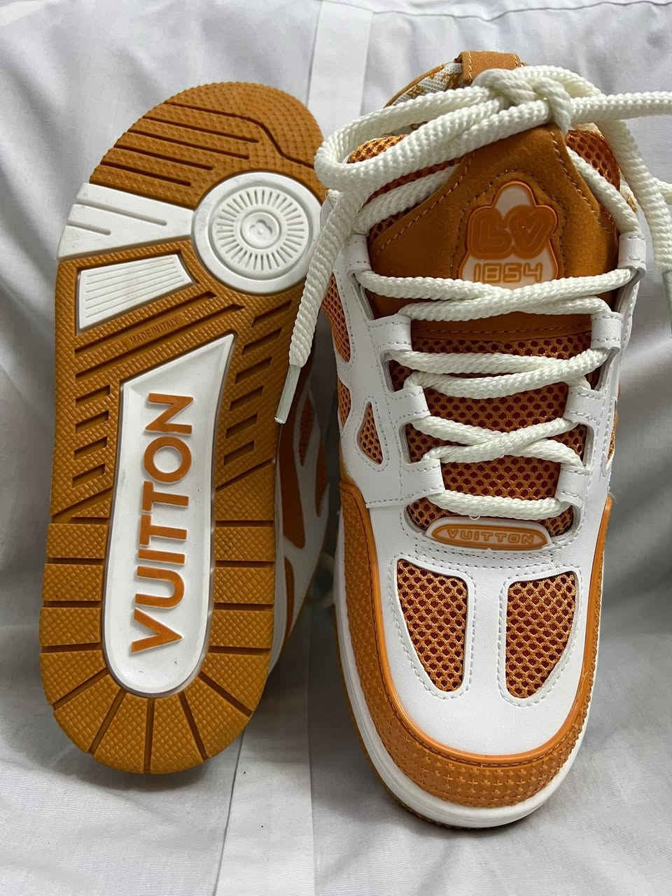 قياس 43
بعده بللوك 
اصلي 
امزون


**إذا كنت صاحب هذا الإعلان وتريد حذفه لأي سبب، رجاءا أرسل رسالة إلى الدعم الفني**