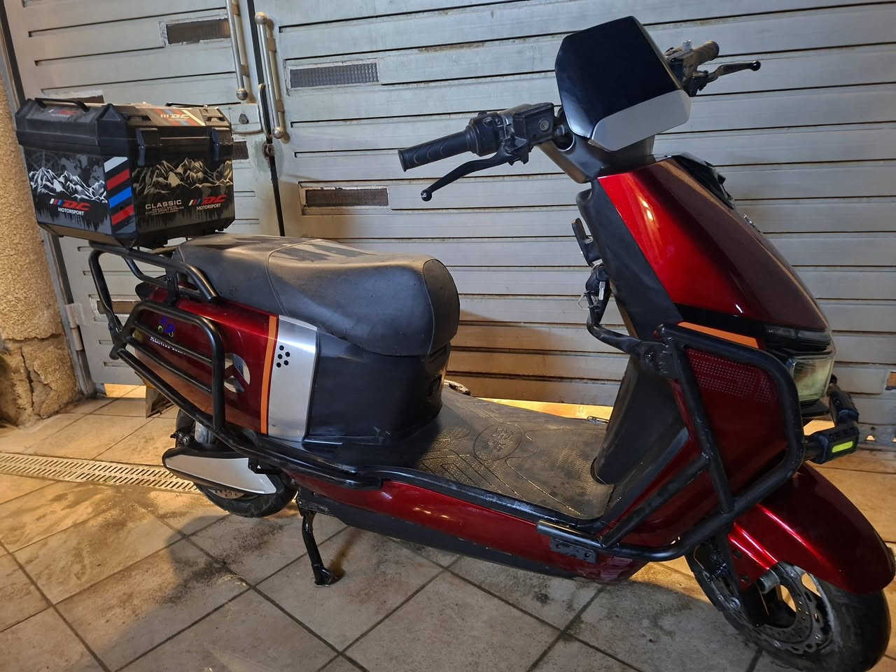 السلام عليكم
دراجه شحن شركه كارو صينيه للبيع 
مصارلي 4 اشهر من ماخذه 
تمشي سرعه 90 حقيقي 
او اكو بعد هواي مواصفات 
العنوان بغداد الكاظميه 
للاستفسار مراسله فقط مراسله الرقم :
***********
