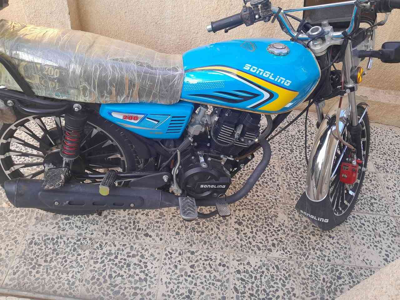 سيفان موديل 26 مصار هواي من اخذته للبيع 850 بيه مجال مكان ديالى الخالص *********** ***********
