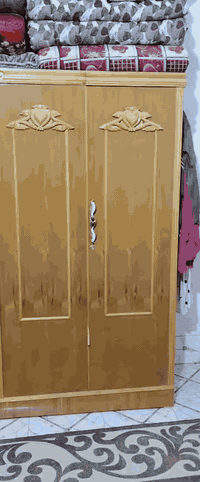 السلام عليكم   غرفه ام الخمسه للبيع  السعر  مليون وربع وبيهه مجال  ***********
