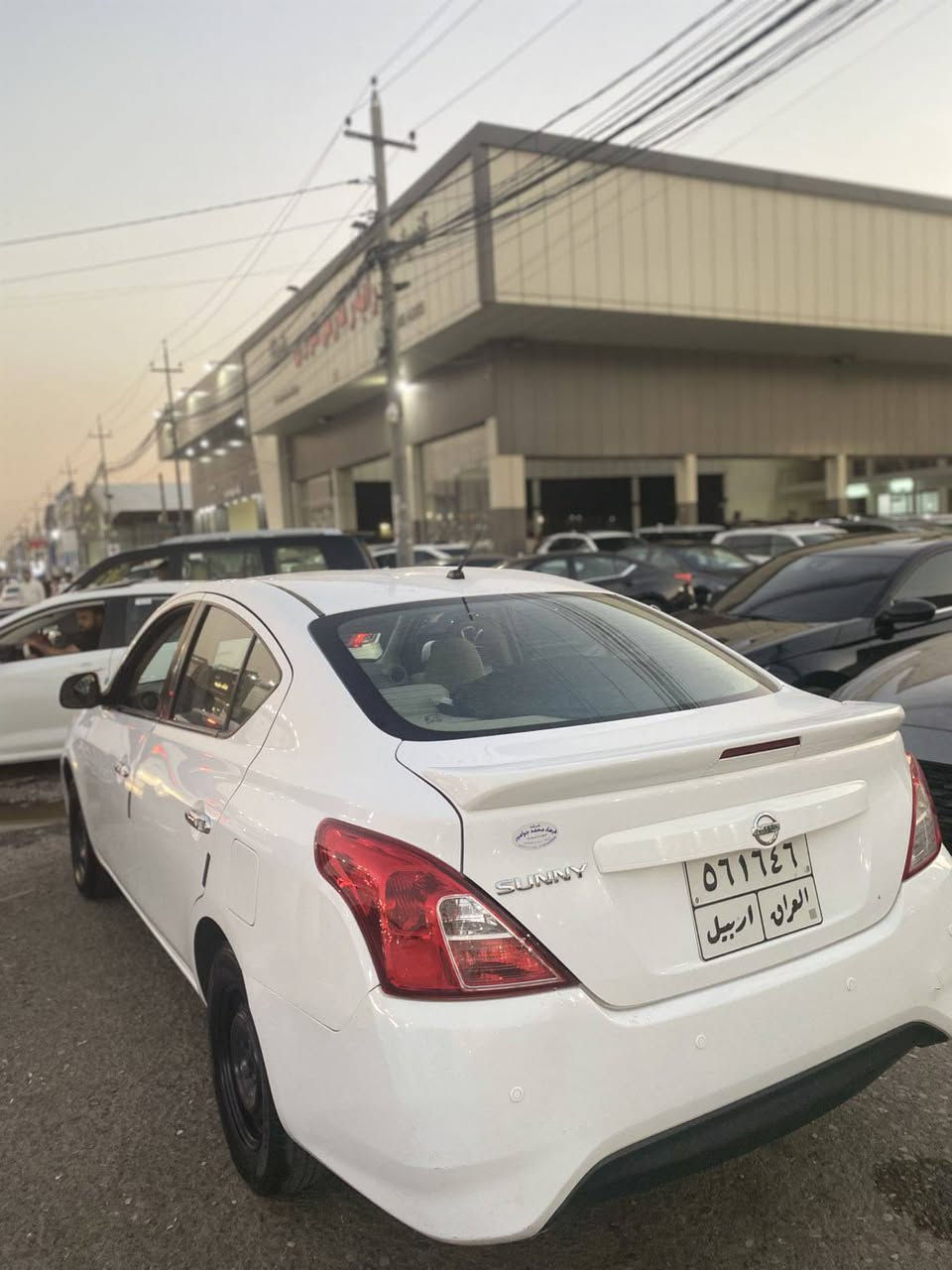 نیسان سەنی مۆدیل ٢٠٢٠ سەیارەکە ١دەرکەی سبوخە لێوە چامرخو دەرکەکیش ساردە کوتە سەیارەکە ١٣٠هەزار رۆیە فەحسو هەزەی بەسەر چووە بۆ سحرەکەش پەیوەندی بکەن بەم ژمارەوە *********** أربيل, العراق
