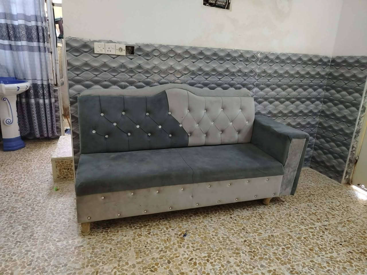 قنفات للبيع سعر ٢٠٠ الف


**إذا كنت صاحب هذا الإعلان وتريد حذفه لأي سبب، رجاءا أرسل رسالة إلى الدعم الفني**
