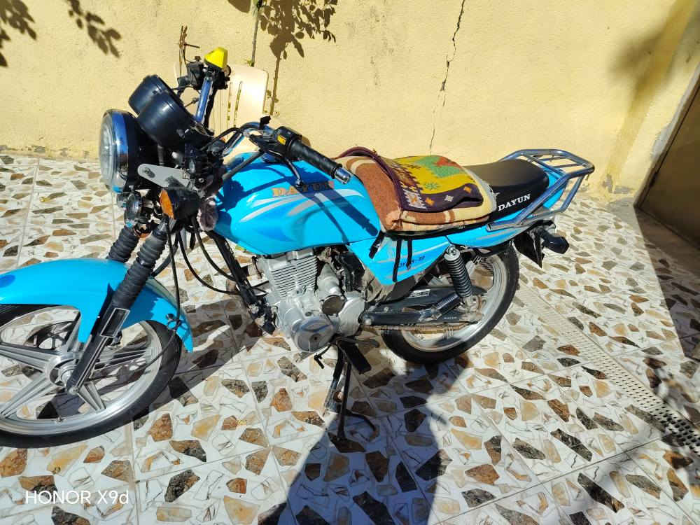 سلام عليكم دراج للبيع موديل 23 كلك شوفت عينك دراج مال جناي مكان بطوريج الخيرات سعره خاص هذا رقمي ***********
