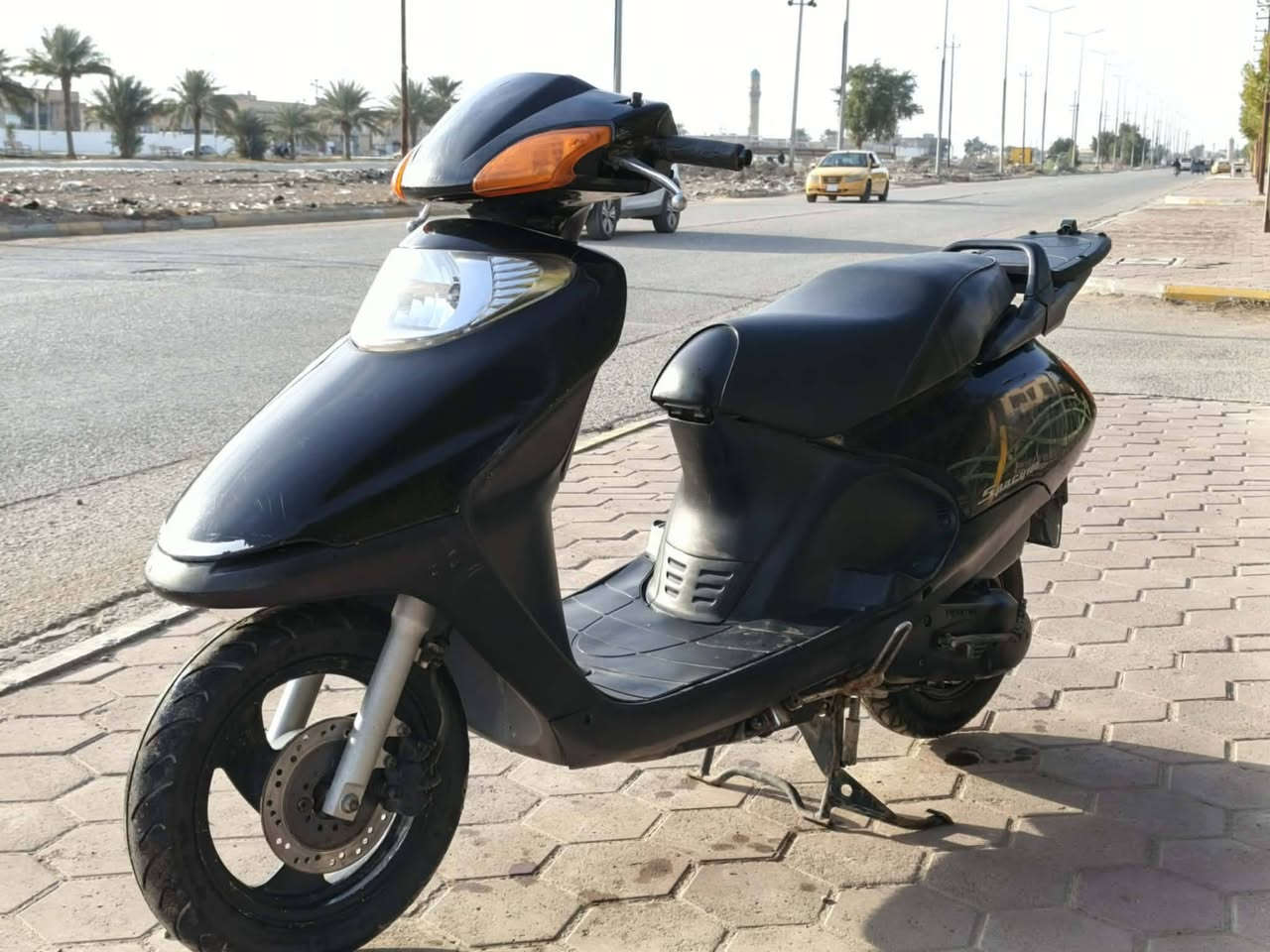 سبيسي ياباني مكفولة مامفتوح بيهة ولا برغي للبيع السعر مليون وبيهة. مجال كلش قليل للاستفسار الاتصال ***********مكلف بالنشر
