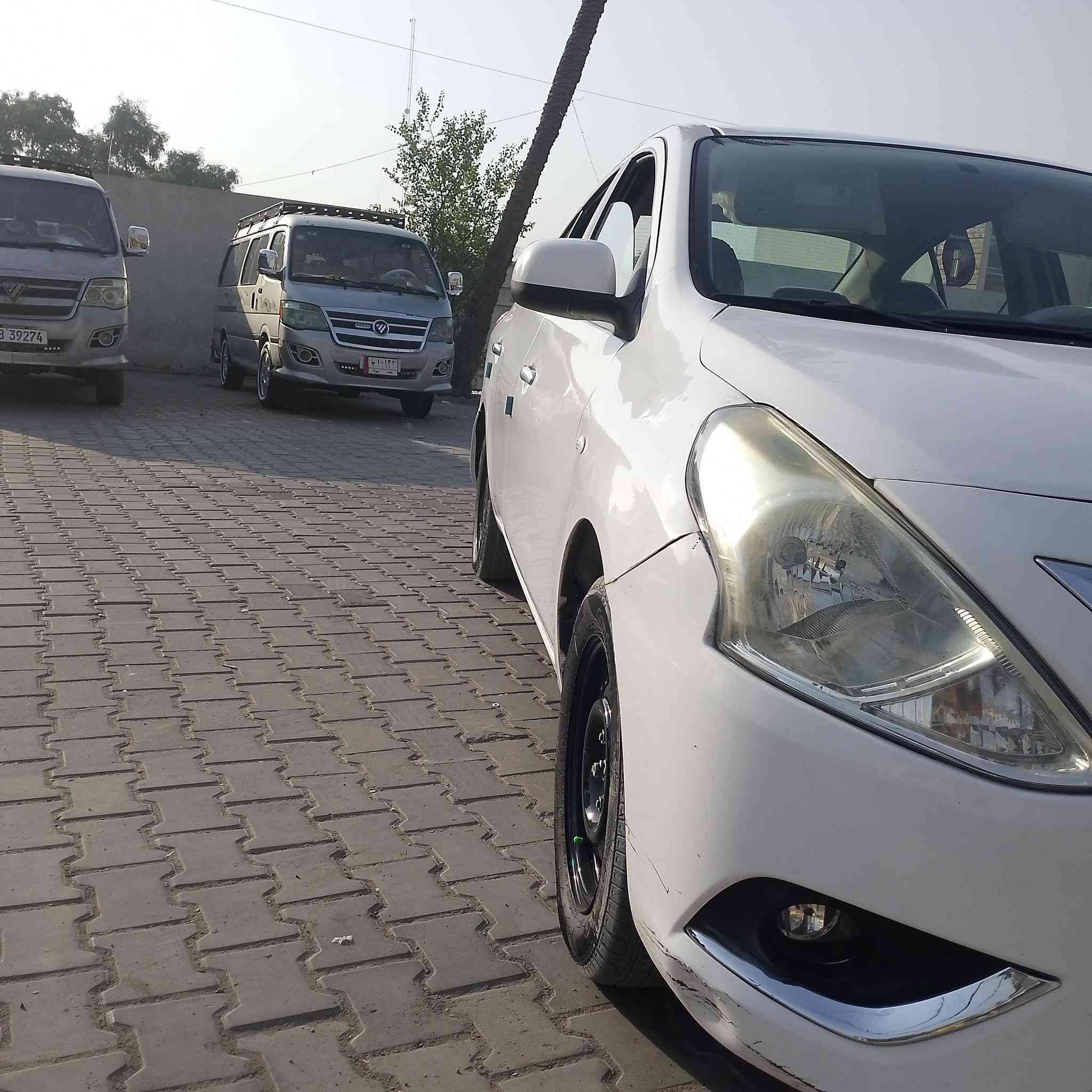 السلام عليكم نيسان سني هندي موريل 20مكينه كير تبريد تخم تاير ويل ،،15 بارد مكانات معينه كشر لاتبديل ولا صبغ مكفول   السعر شده وبيه مجال *********** تفاصيل اتصل سياره باسمي
