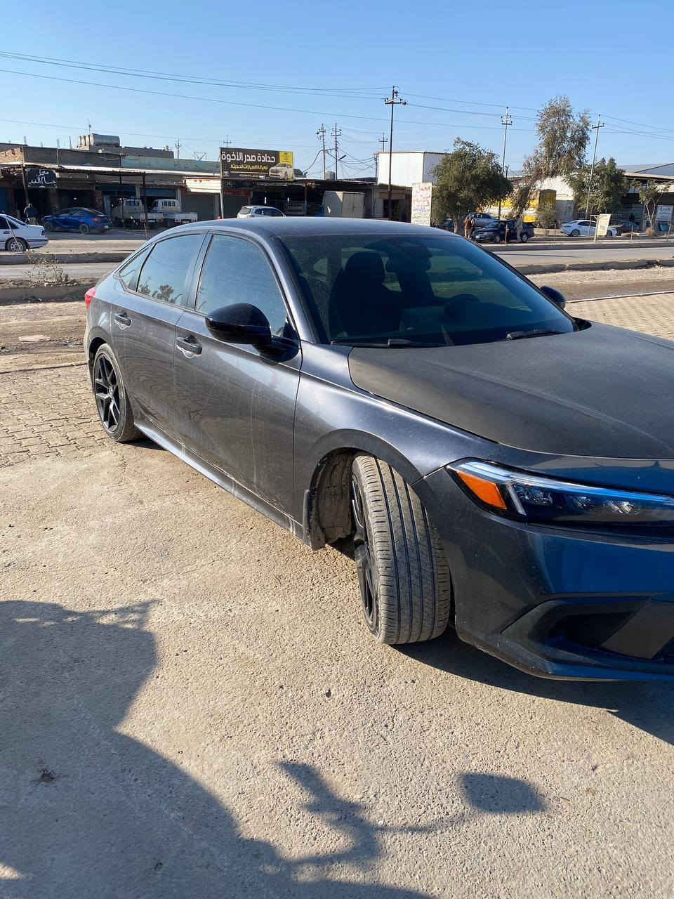 سلام عليكم  شباب للبيع سياره سيفك مديل 2023
الضرر بنيد بدون دواخل 
جاملغ بارد بس 
ماشيه 35
للستفسار علا هاذ الرقم ***********
