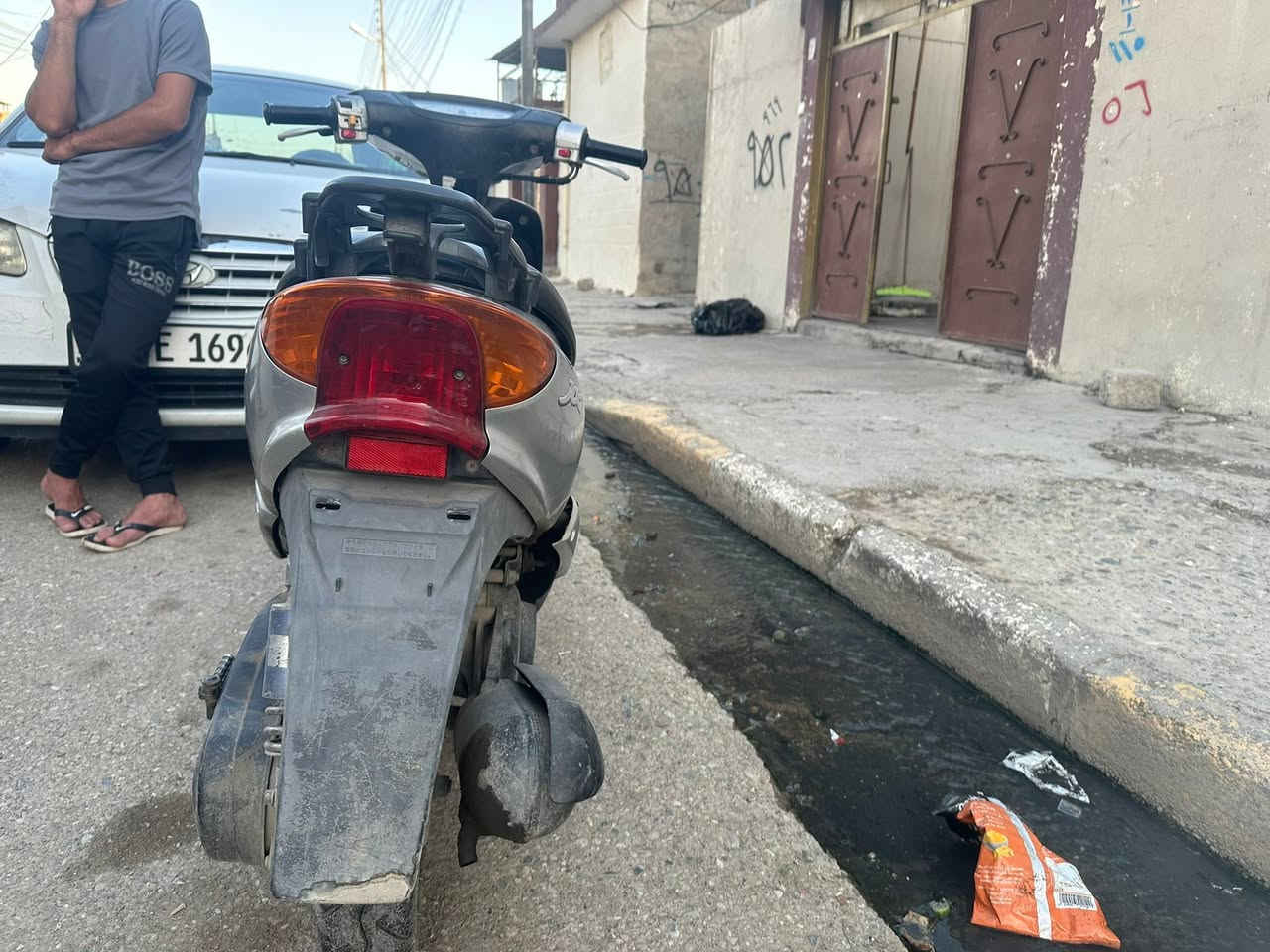 مگلف بل نشر
متاح ماطور فرخ لكزز بيع او معارض  محرك مفتوح وايرمنيه شغاله سلف شغال بس يعوزو باتري الاستفسار على الرقم  ‭***********‬ عنوان موصل حي المامون
