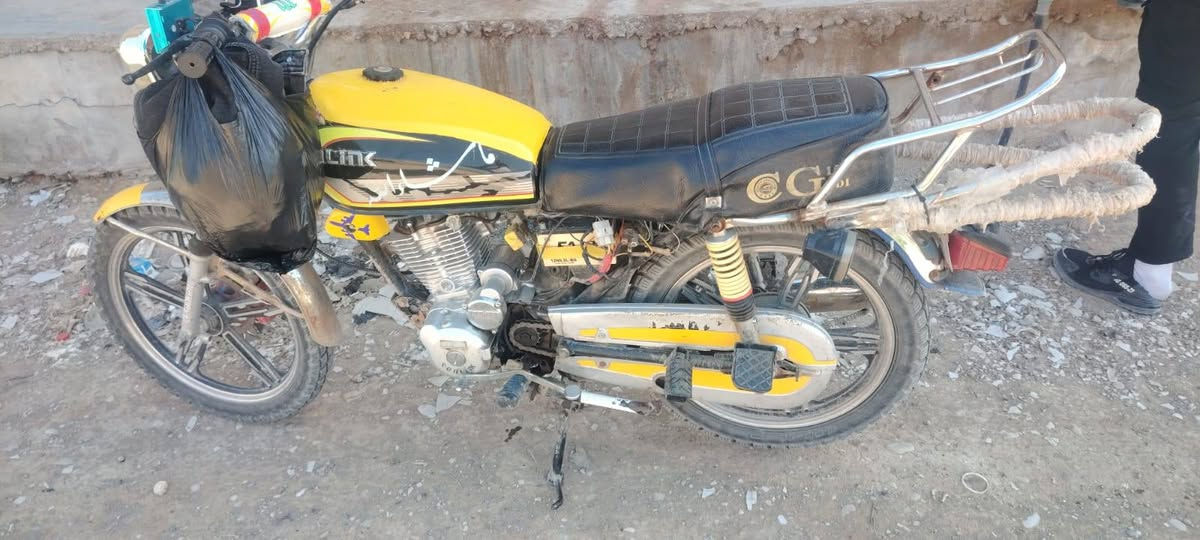 السلام عليكم دراجه سيفان موديل 2023 دراجه حلوه نضيفه مكينه ما مفتوحة يرادله ترتيبات بسيطه مكاني ديالى المقداديه ***********
