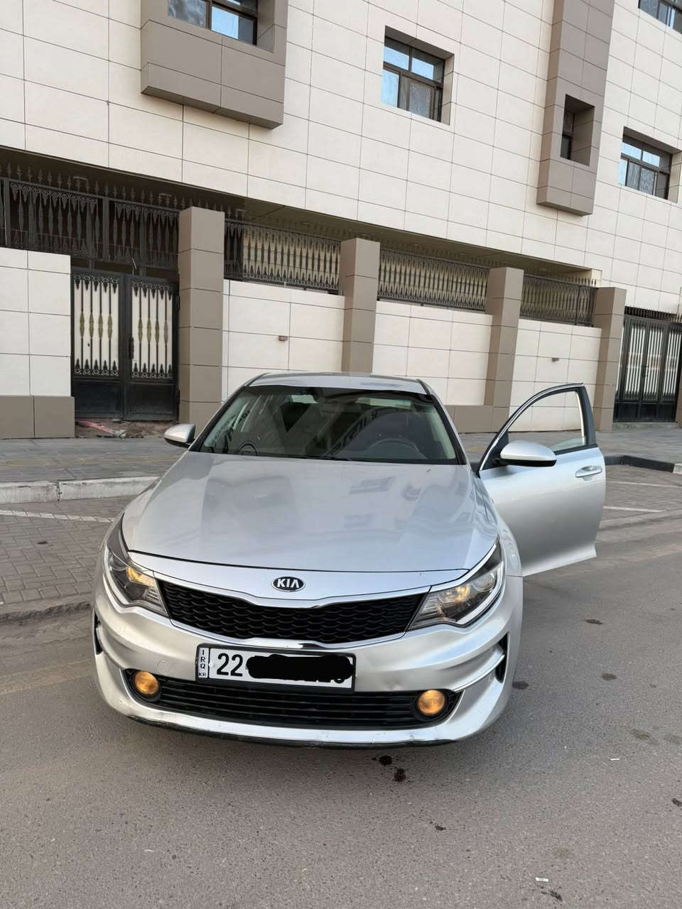 سلام عليكم
اوبتيمه 2018ادوات ادوات كصه جنطه دخول جديد جاهزه مكينه كير كفاله حداديه جديده تبريد ثلج محرك2000 غاز اصل 
متوئم شمالي نكليزي طبق الصل السعر57$
العلوان البصره 📍
الهاتف ***********
