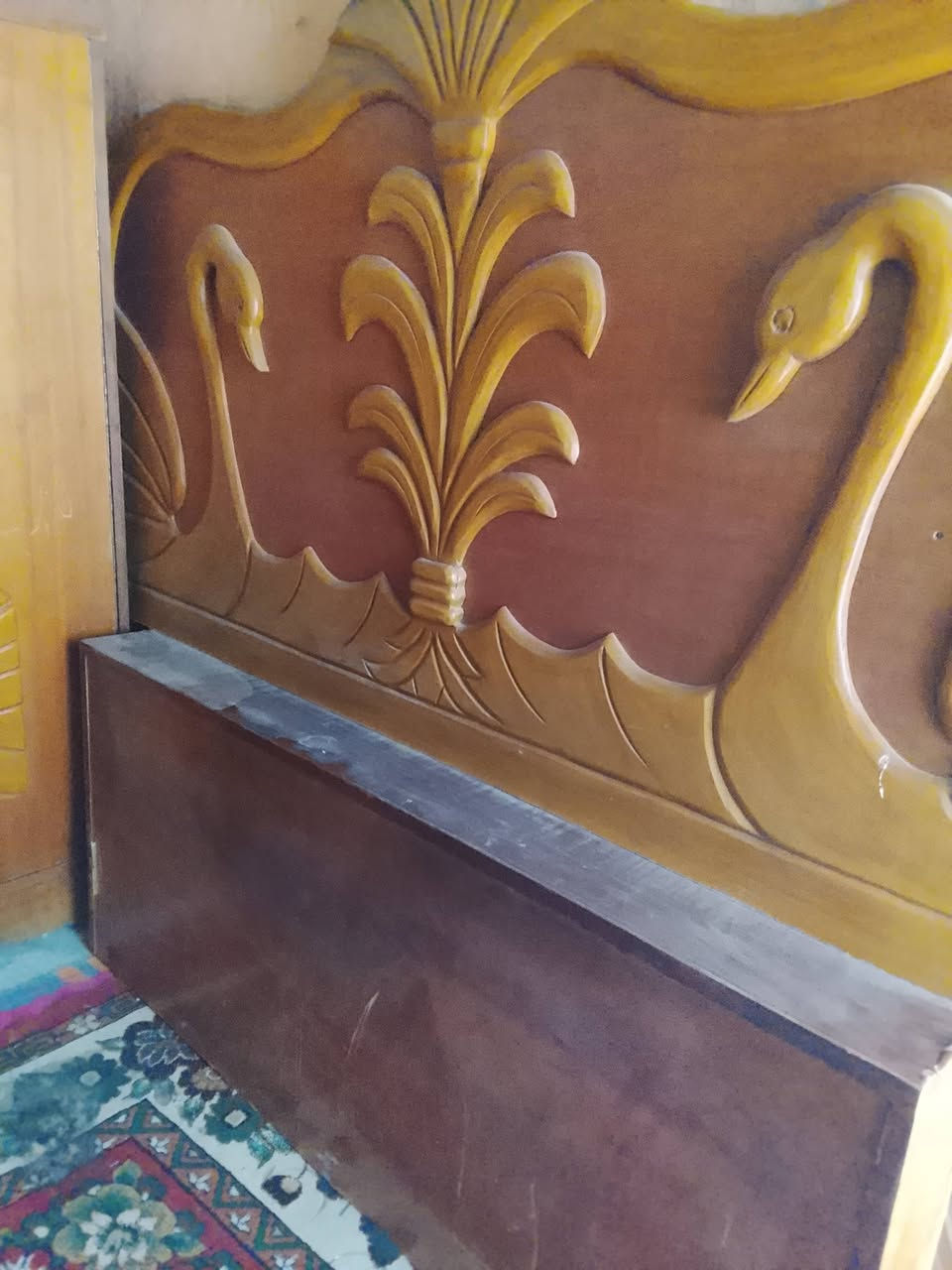 غرفه للبيع صاج مستعمله كنتور مع ملحق 6 ابواب
واتس اب ***********
