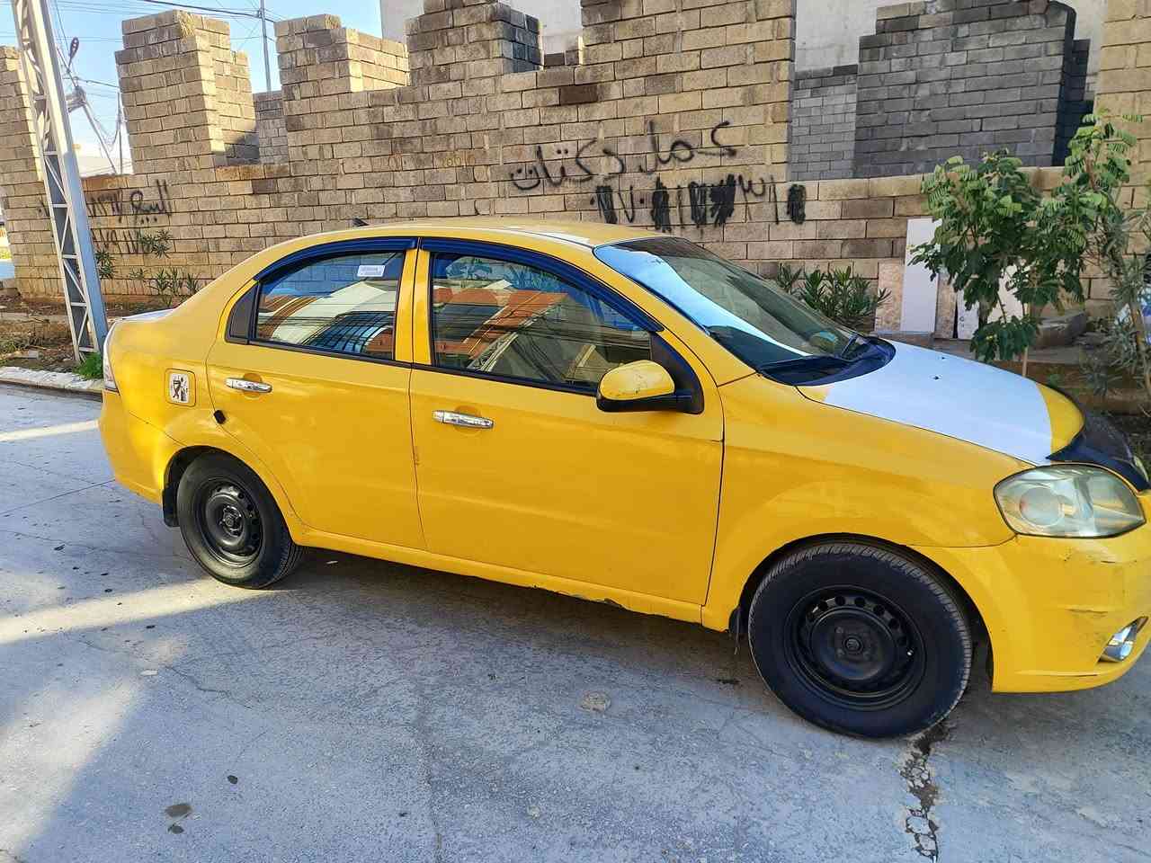 سلام وعليكم للبيع أفيو مديل 11 محرك استره المرغوب          كيرعادي   محرك كير شرط تبريد ثلج طخم تواير  جديد سياره جاهزه من كلشي كابون بانزين بيها صبغ عام رقم بغداد بسمي سنويه جديده هزه جديده مكان السياره موصل السعر 57 وبيها مجال الاستفسار علا الرقم *********** بي واتساب
