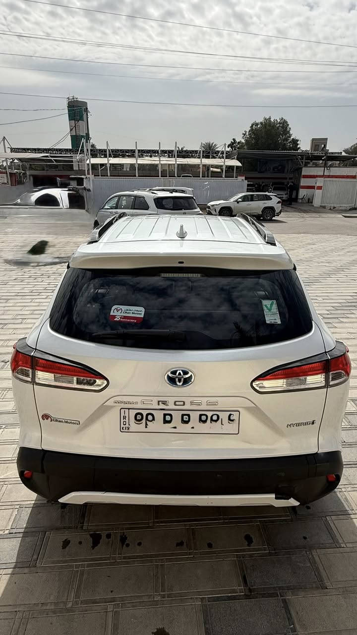 سلام عليكم
كورلا كروسس  هايبرد موديل 22 خليجي شركة جيهان مو تجميع صيني 
ماشيه 70 الف  كيلو 
 السياره مكفولة
  رقم اربيل الجديد
 
مواصفاتها
بصمة 
سلايد 
تحكم ستيرن
كامره 
حساسات 
درايڤ مود 
تثبيت سرعه 
السعر 185 ورقة 
مكان السياره بغداد المنصور 
***********
