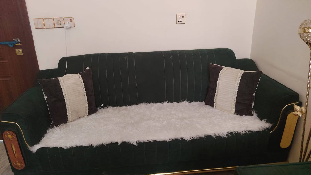 سلام عليكم تخم للبيع عشر مقاعد السعر 250عنوان حي بساتين


**إذا كنت صاحب هذا الإعلان وتريد حذفه لأي سبب، رجاءا أرسل رسالة إلى الدعم الفني**
