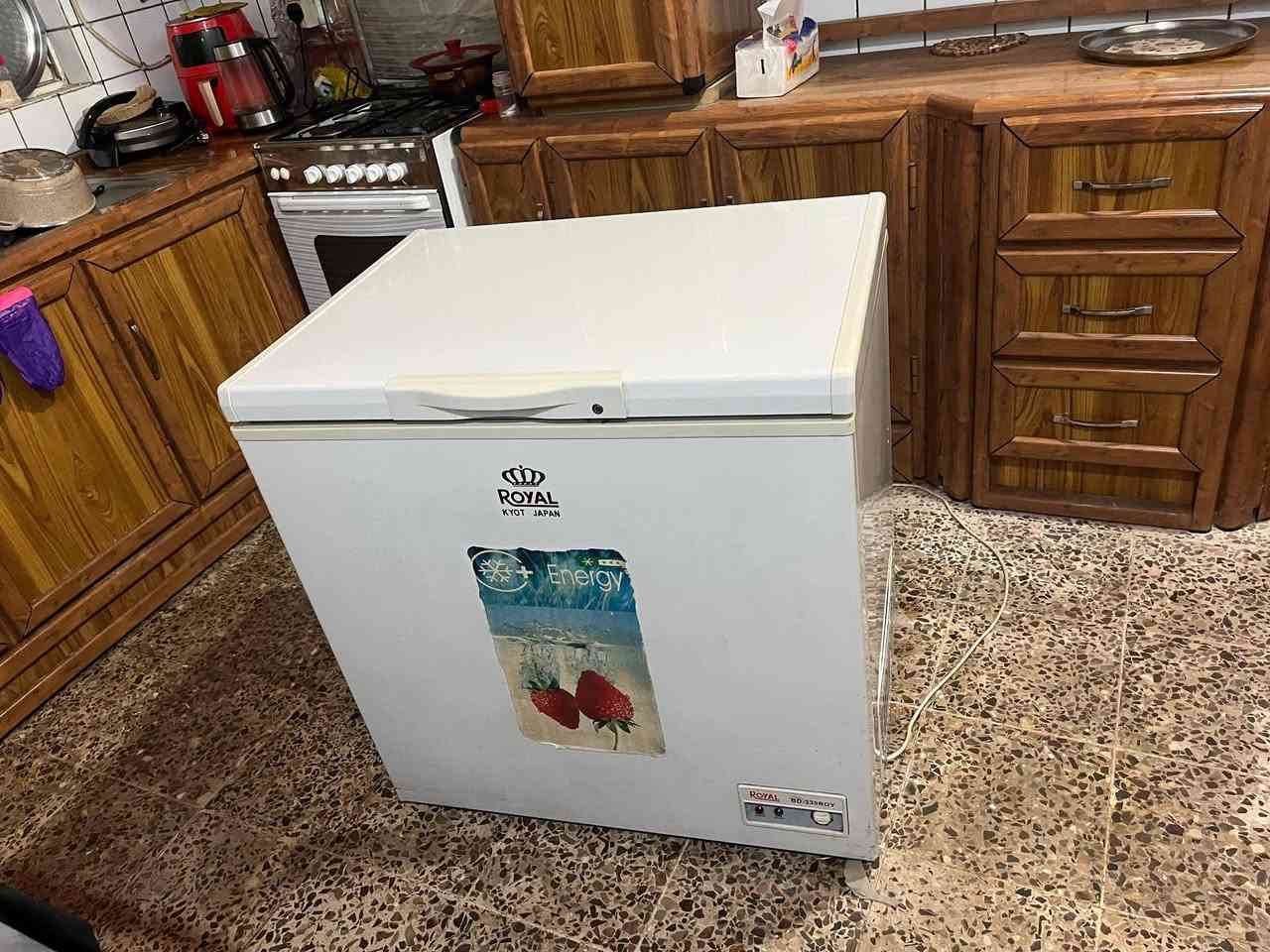 السلام عليكم مجمدة من ماركة رويال 330 لتر مابيها شي نظيفة تشتغل سعرها 200 الف..
     مكاني بغداد الكرخ الاعلام   
#مجمدة #اجهزة_كهربائية #اجهزة_منزلية #اجهزة_مطبخ


**إذا كنت صاحب هذا الإعلان وتريد حذفه لأي سبب، رجاءا أرسل رسالة إلى الدعم الفني**