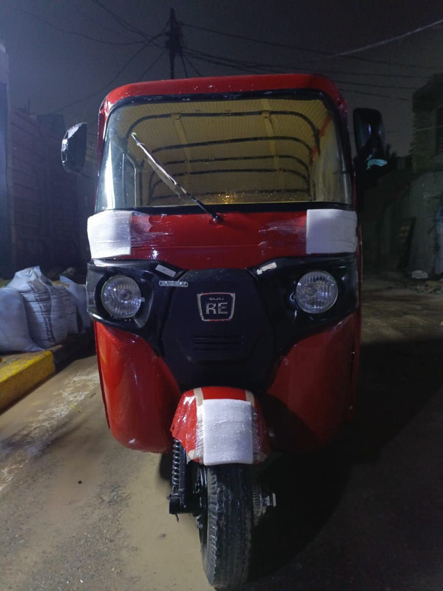 تكتك للبيع مديل 2018اوراق المصطفى جاهزةللشغل 
مصبوغه جماليه سعر 3200 مكان بغداد فضيله استفسار على هاذا الرقم ***********
