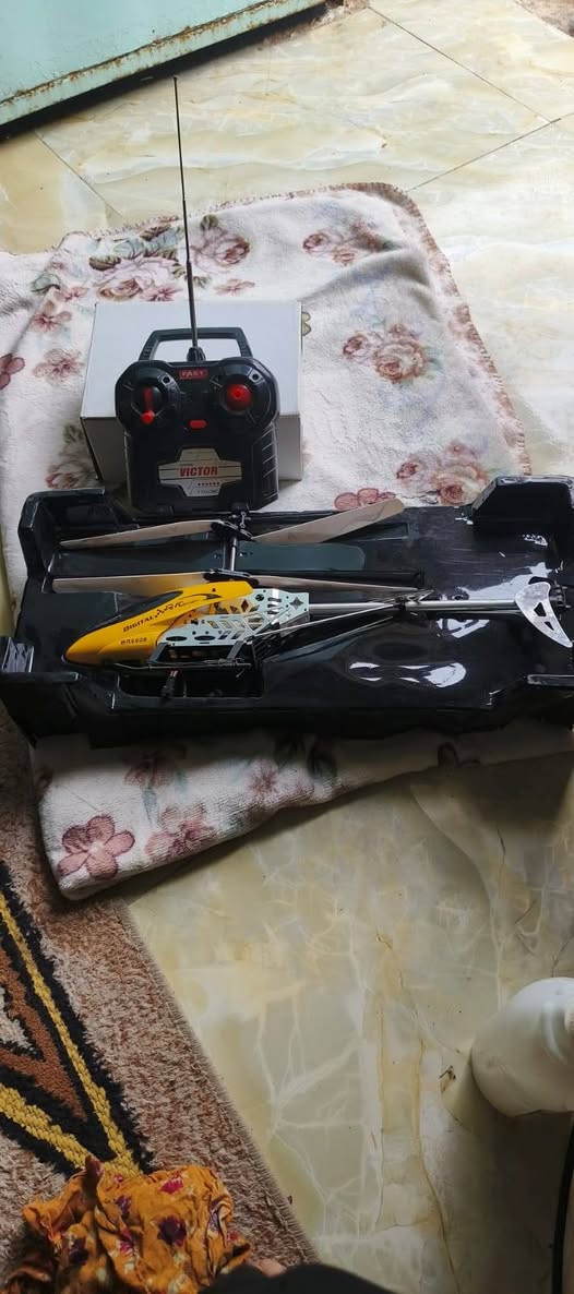 طياره جديده بس لشاحنه مالته ضايعه سعر 15الف


**إذا كنت صاحب هذا الإعلان وتريد حذفه لأي سبب، رجاءا أرسل رسالة إلى الدعم الفني**