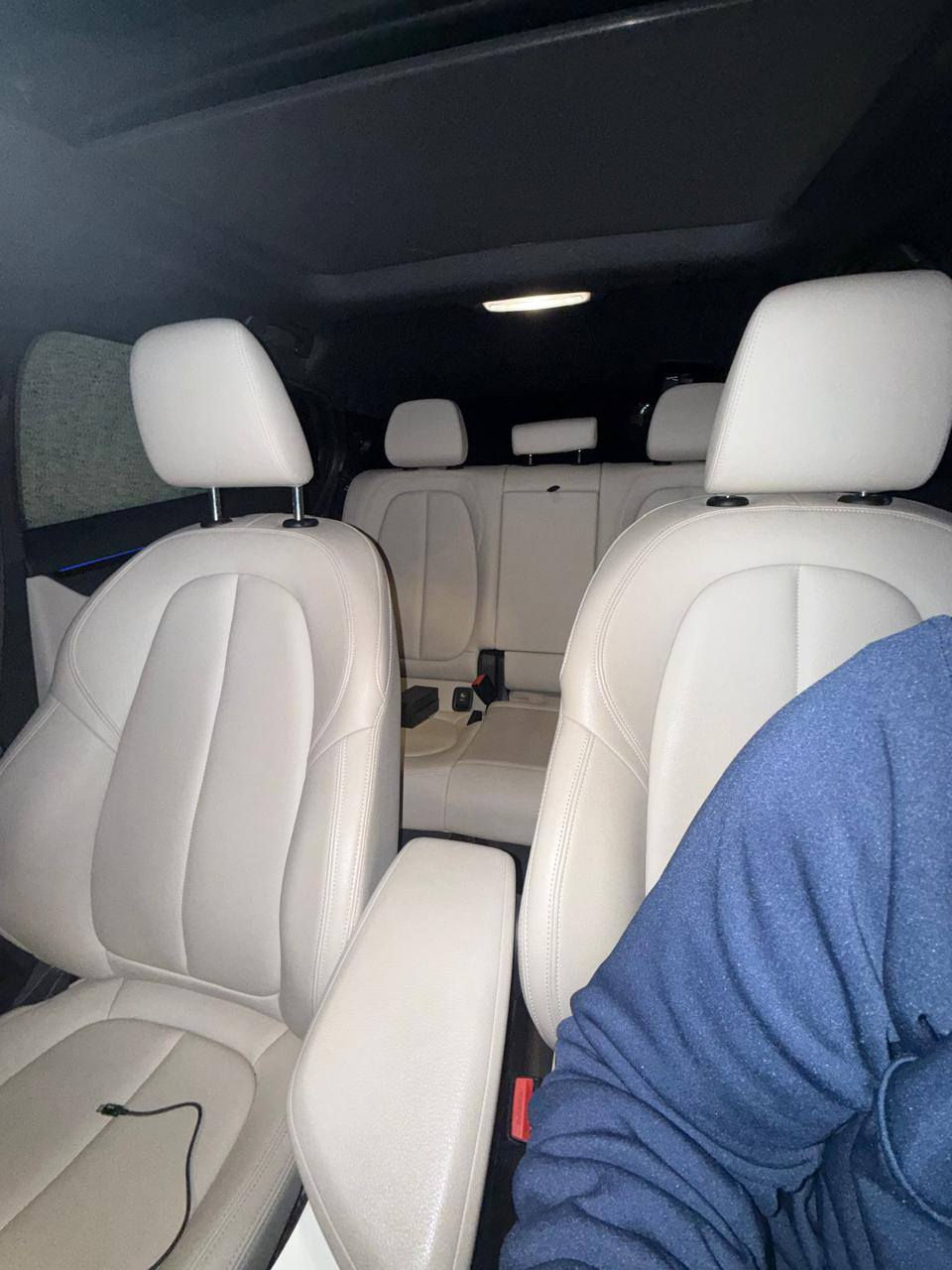 سلام عليكم شباب
BMW  X2 2022 Xdrive 28i للبيع  للاتصال 
***********
مكانهاا ببغداد
سعرهااا 225ورقه 
سونرهاا خاص واتساب
