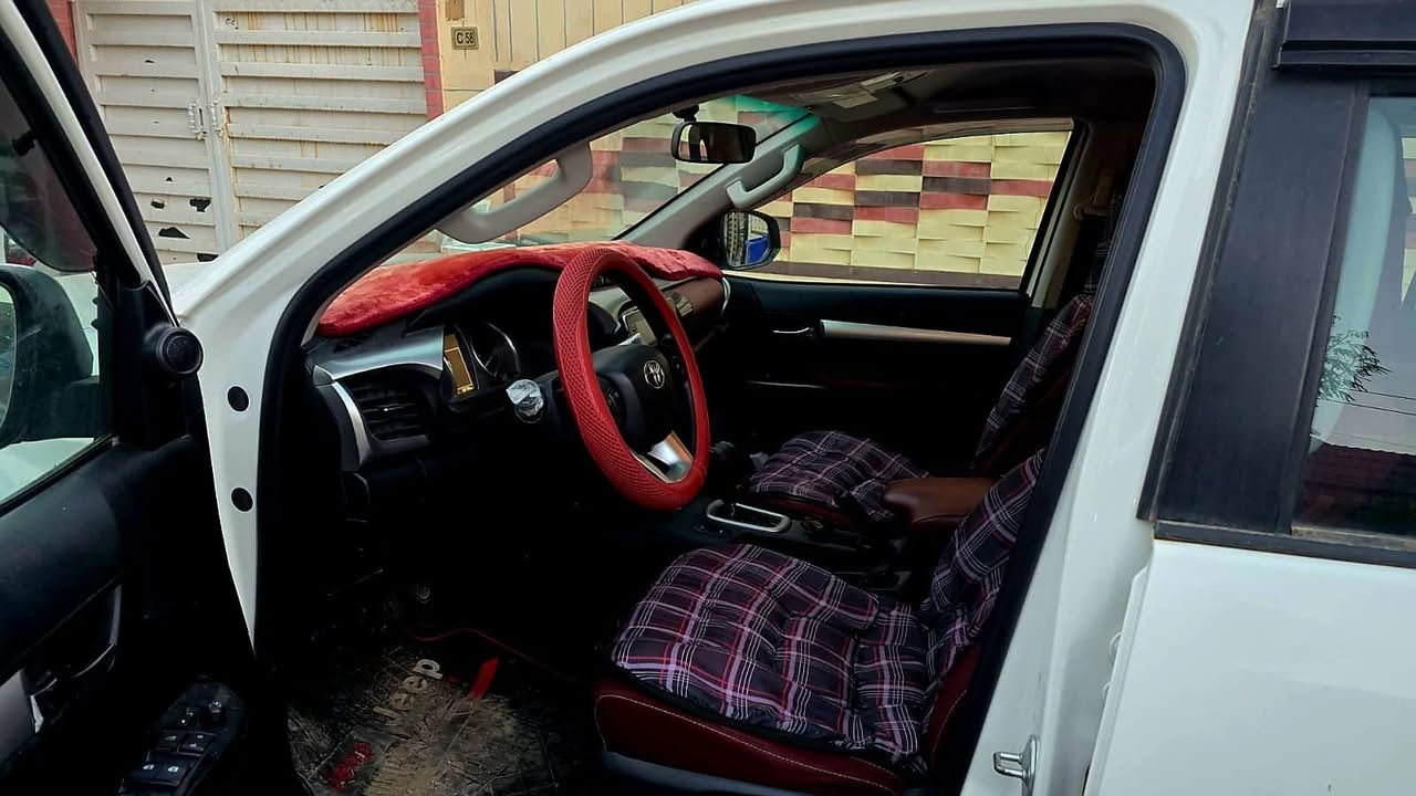 سلام عليكم
هايلوكس TRD ٢٠٢٤
بأسمي رقم جديد وسنوية جديده مكفول من دعامية لدعامية. مواصفات 
بصمة 
كشنات تدفئة وتبريد 
يدات كروم 
كاميرا وشاشة كبيره 
مراية شفط 
محرك ٦ سلندر فور ويل 
ماشي ٥٠ ألف كيلومتر 
مكان كركوك سعر ٣٨٥
رقم هاتف ***********
كابون بانزين موجود
