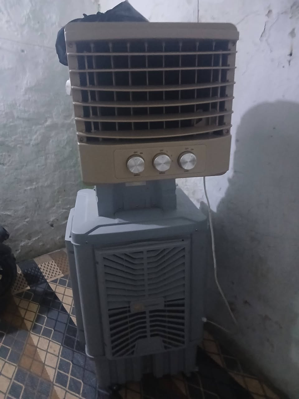 السلام عليكم مبرده ام الخرطوم حجم 60 سعر 250 الاستفسار الرقم فقط واتساب***********
