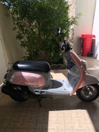 بوليس • مامفتوحة • مكفولة