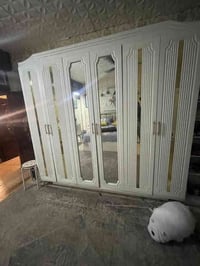 غرفة تركية درجة اولى للبيع مكاني زيونة ٠٧٧١٢٣٤٥٠٤٦