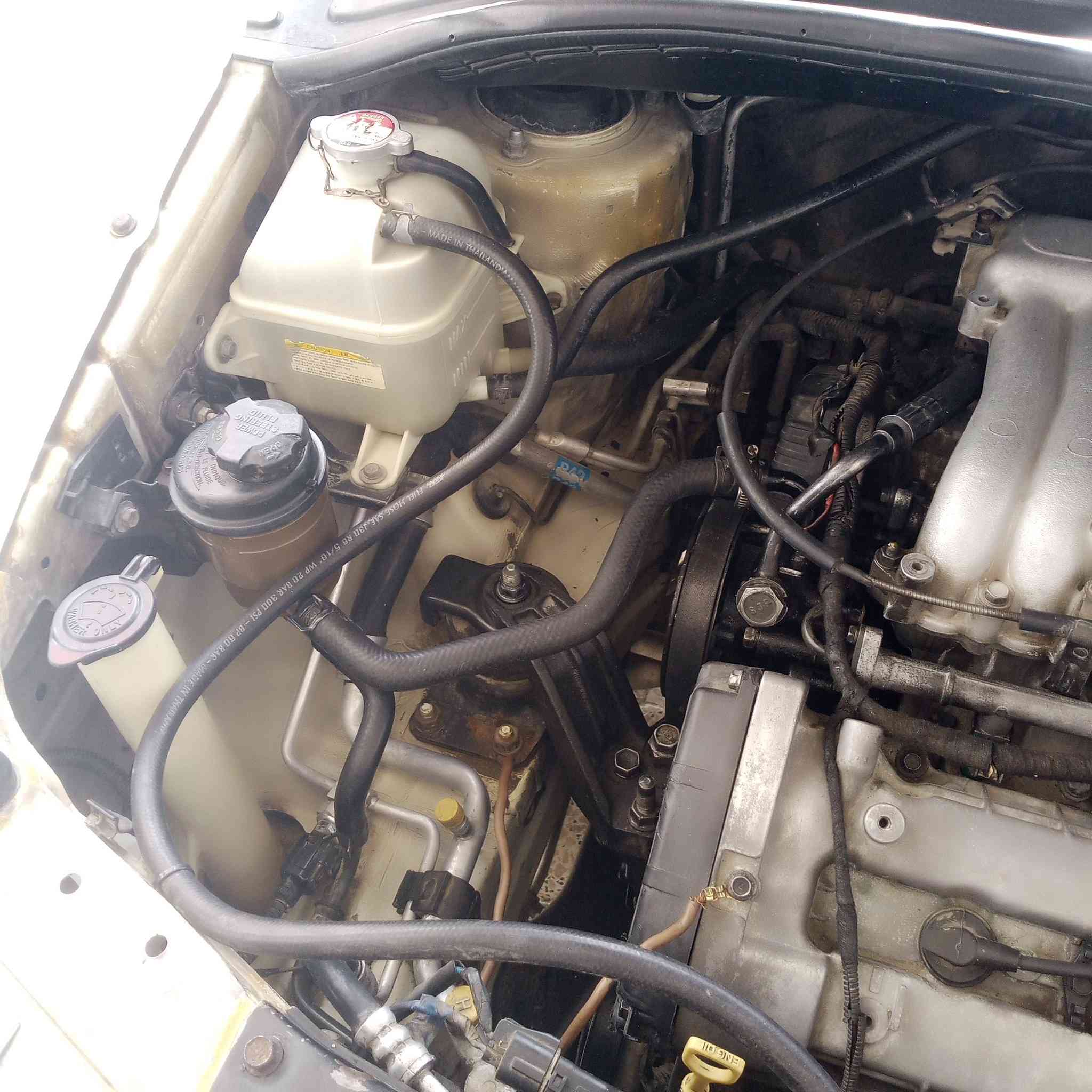 سياره تراجيت للبيع السعر ٦٠ ورقه الاتصال *********** مكاني بغداد
