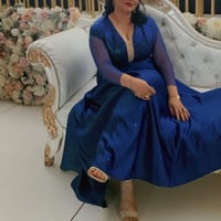 فستان • مقاس ٤٢-٤٤ • قابل للتفاوض