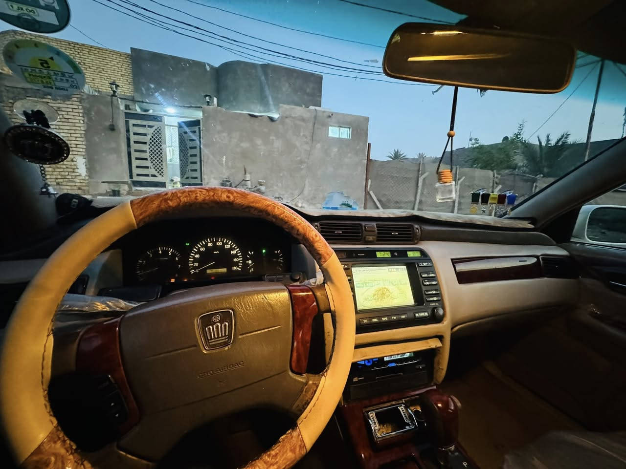 السلام عليكم ملكة للبيع مكان دوانيه قضاء الشامية رقم التواصل ***********
