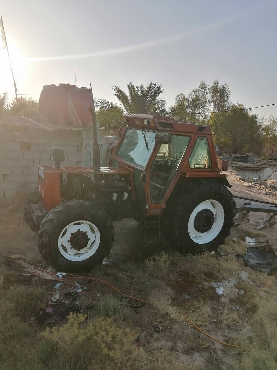 السلام عليكم فيات 110 للبيع بس محرك مجفت اكسنات بم گير كله كفاله المكينه (بدون) مكان نجف خان النص السعر 23 وبيه مجال ***********
