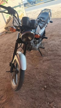 وبركاتة دراجه دايوان موديل 18 وراق اصولي 07712548304 السعر 650 وبيه مج...