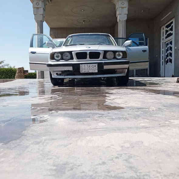 السلام عليكم سيارة 525 BMW سيارة مصبوغه عام للجمالية
كير ومكينه خير من الله رقم انبار مشروع وطني سنوية لحد عام 2029 تجي تشوف بعينك سعر السيارة 47$ وبيها مجال حق الجية هذا رقمي للتواصل *********** كورك ***********
