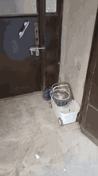 مشتمل للايجار داخل قيصريه 🔴  يحتوي على غرفتين نوم وصاله ومطبخ وخدمات  ...