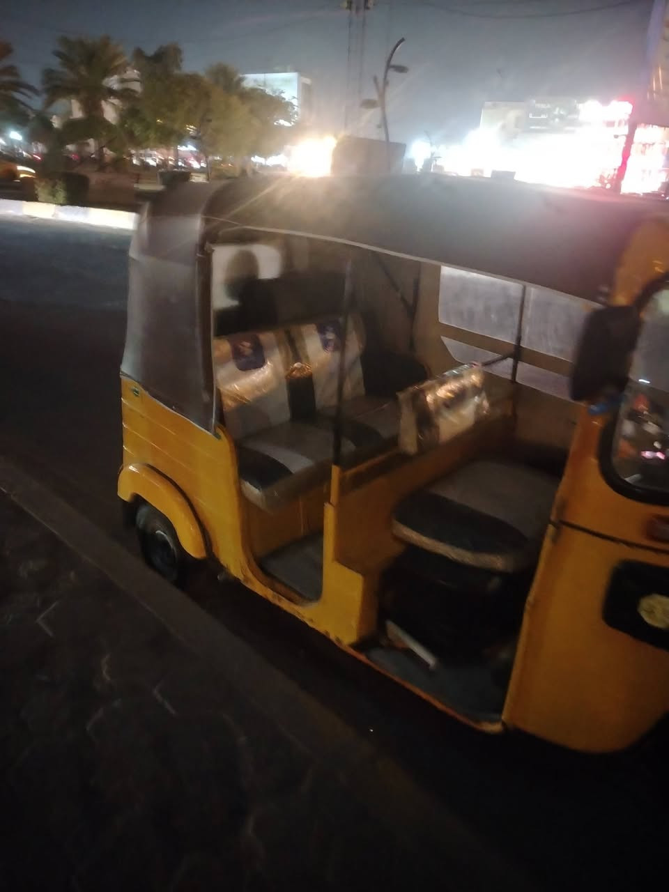 سلام عليكم تكتك للبيع موديل ١٨ شهر ١٢ تكتك خير من الله  رقمي*********** السعر ٥٠٠٠
