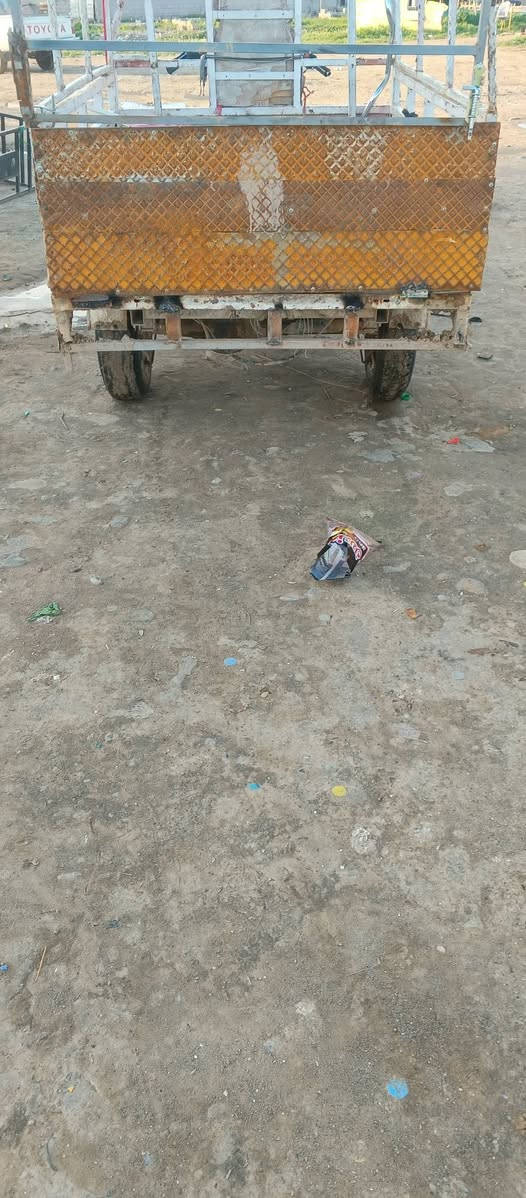 السلام عليكم ستوته للبيع 2014 شاص شرط شرط قطره لحين السعر 600 بيها مجال حق الجيه***********
