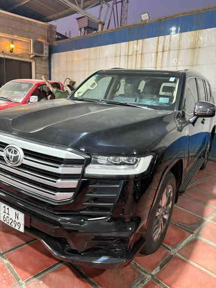 لاندكروز 2022. VX  Twin Turbo
وكالة سردار.. ماشية ٣٣ الف
سنويه جديده مكفوله كفاله عامه  من الصبغ والشخط.. فول مواصفات
  
‎المواصفات
‎•ابل كار بلي و اندرويد اوتو
‎•فتحة سقف
‎•صندوق كهرباء
‎•7 راكب
‎•شاحن لاسلكي
‎•اوتو هولد
‎•التحذير من مغادره المسار والمساعده في الحفاظ على المسار
‎السياره دفع رباعي كاملة الحجم.
‎•بريك بصمة
3شاشات  
‎•مراقبة ضغط الاطارات
‎•3 اوضاع للقيادة
‎•مثبت سرعة
‎•ثلاجة
‎•حساسات امامي خلفي
عتبات أبواب أمامية وخلفية مضيئة 
‎•مقاعد كهرباء
‎وبعد السياره بيهة هوايه مواصفات 
‎السياره مكفوله كفاله عامة
رقم بغداد تحويل مباشر
رقم صاحب سيارة ***********
